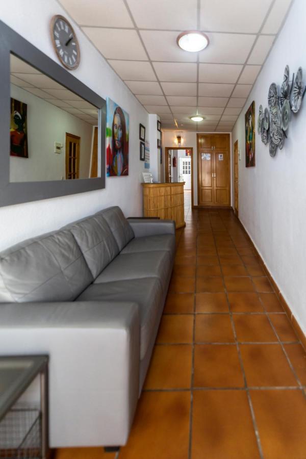 Hostal San Ramon Marbella Esterno foto