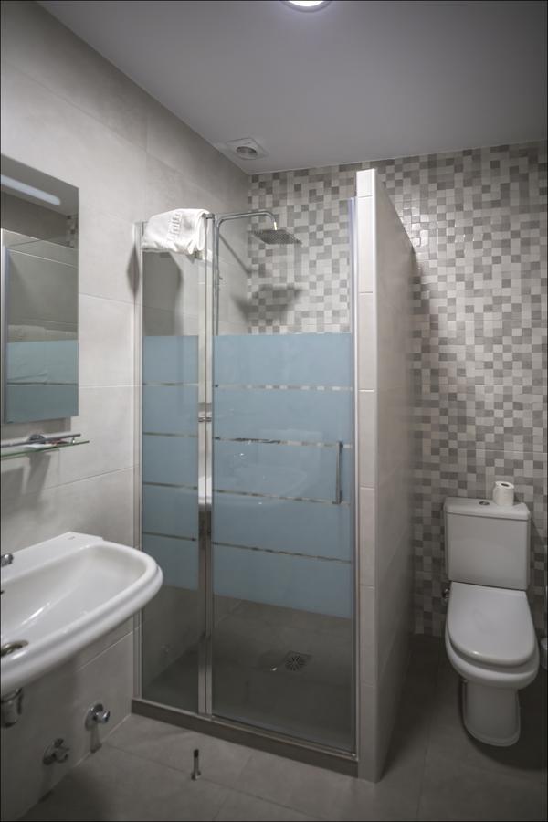 Hostal San Ramon Marbella Esterno foto