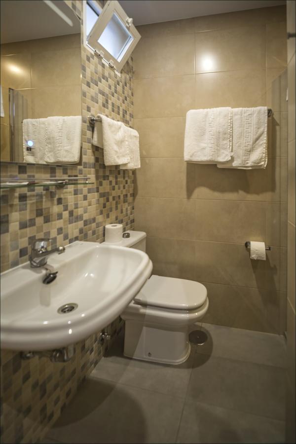 Hostal San Ramon Marbella Esterno foto